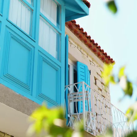 Peri Butik Çeşme