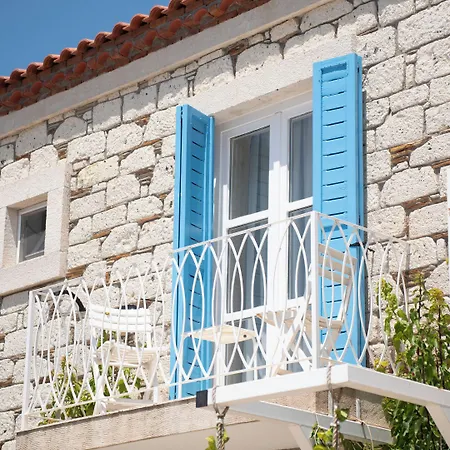 Peri Butik فندق Çeşme